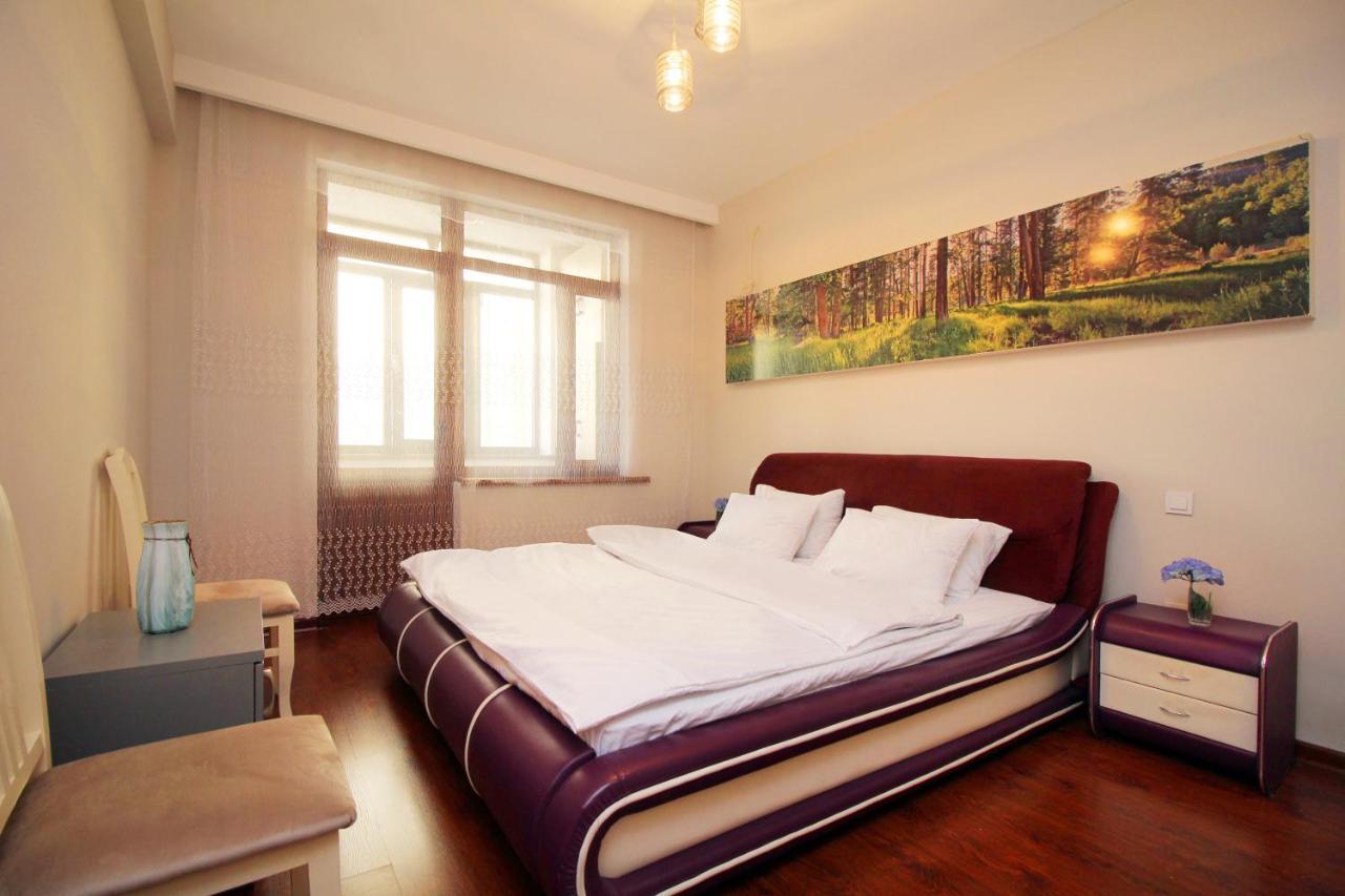 3-комнатная рядом ботаничесикй сад, атакент Apartment *