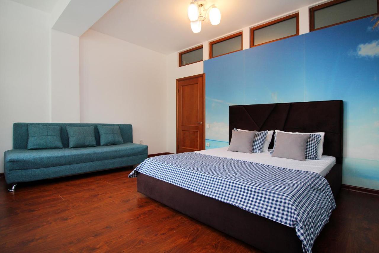 Apartment 3-комнатная рядом ботаничесикй сад, атакент