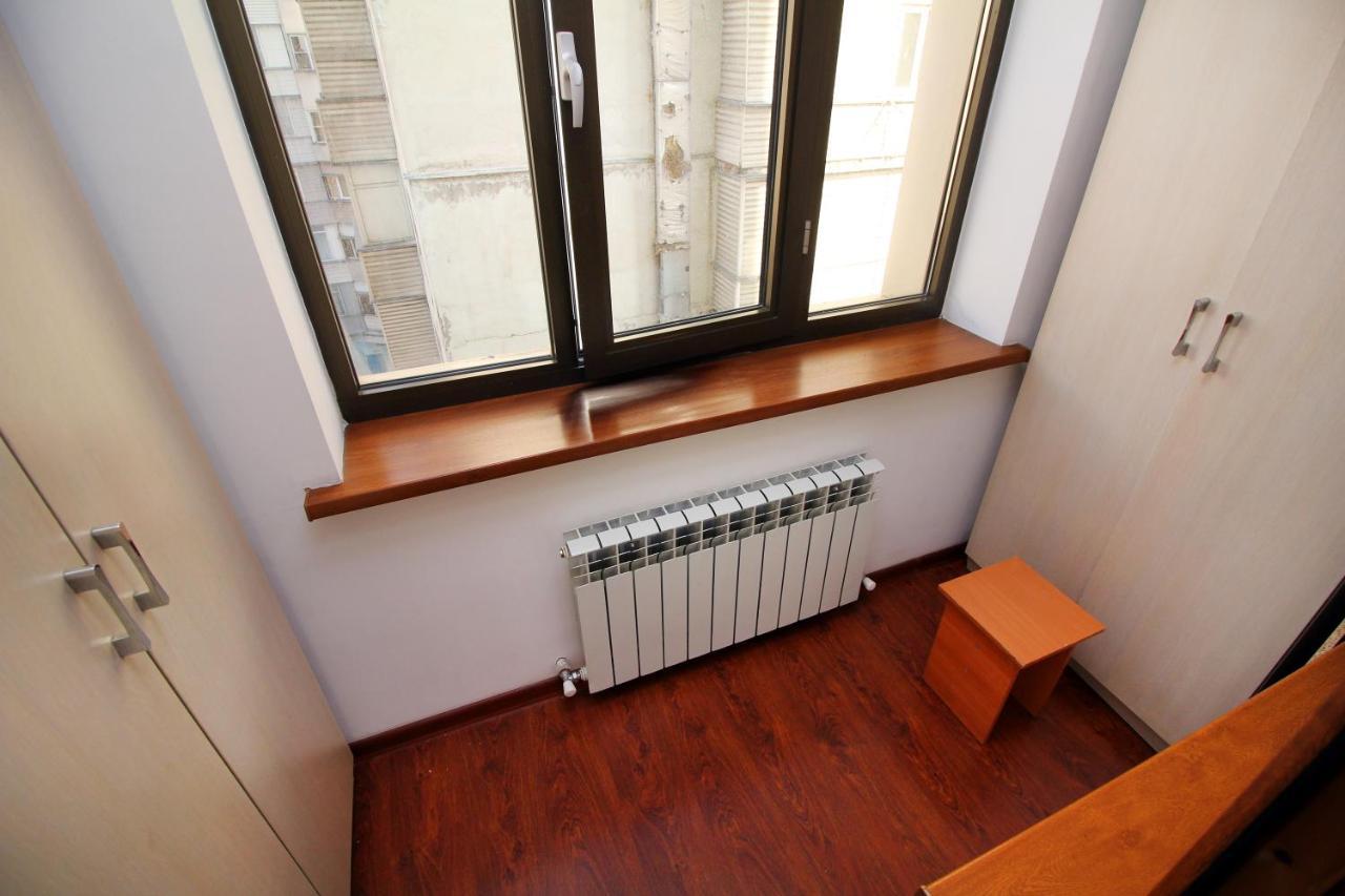 Apartment 3-комнатная рядом ботаничесикй сад, атакент *